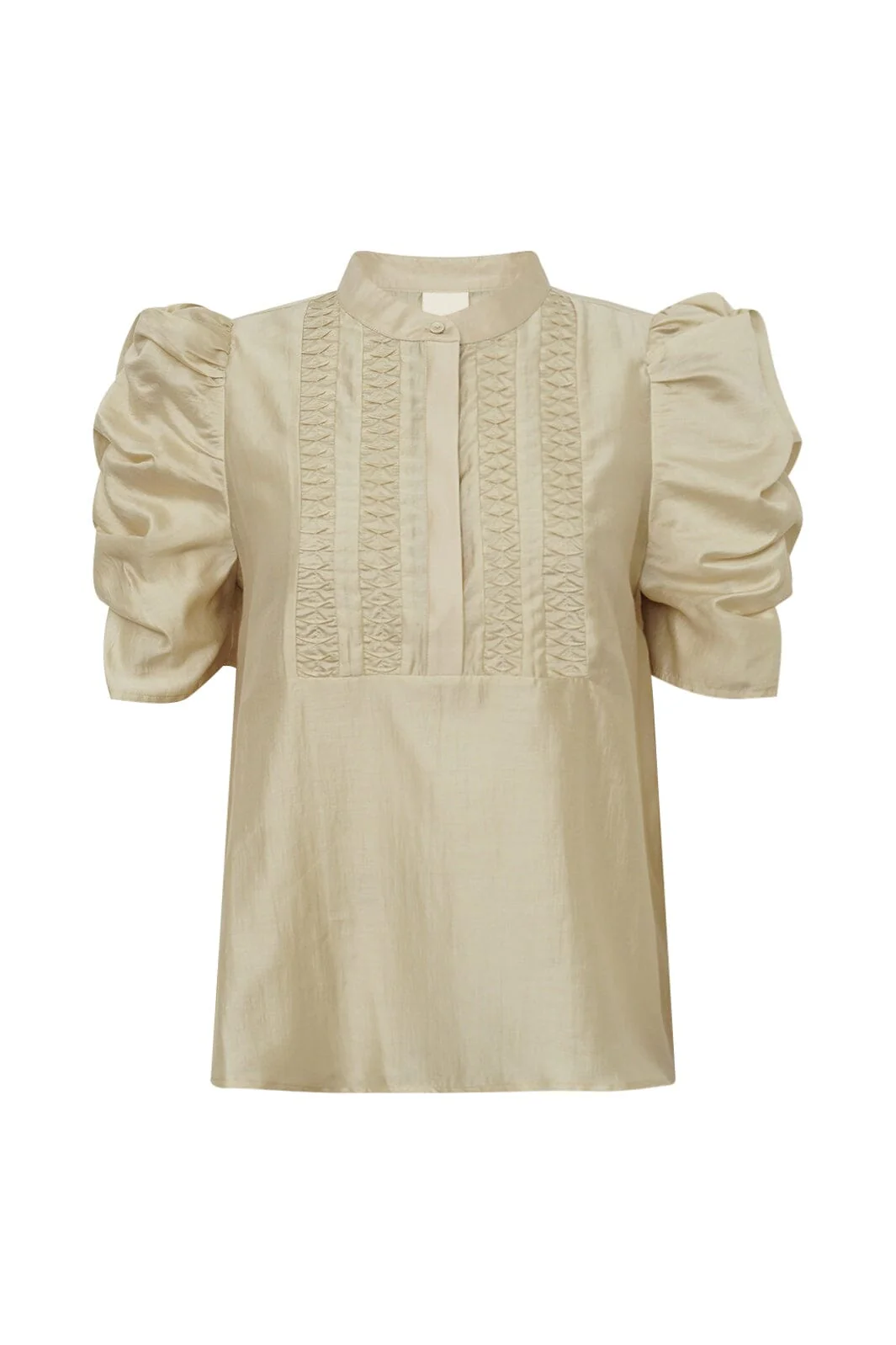 Gossia AnnsofiGO lull champagne blouse The AnnsofiGO Lull Blouse is a silk-soft elegant women’s blouse with a lightweight feel and flattering drape. Pair with tailored trousers for a polished, sophisticated look suitable for occasions or everyday wear.